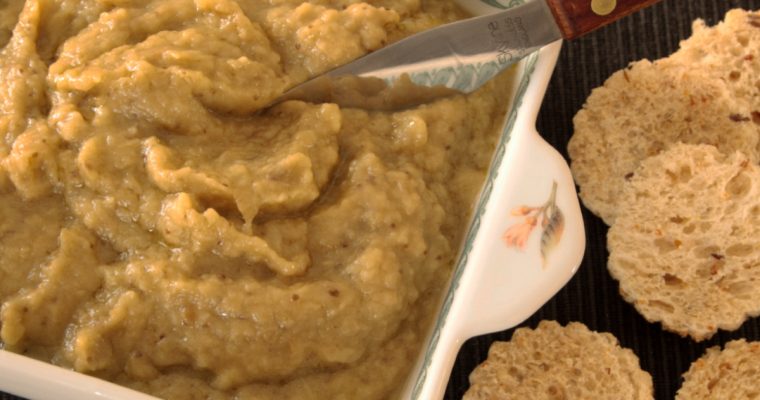 Patê de berinjela (Eggplant Pâté)