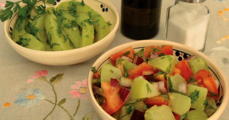 Salada de chuchu (Chayote Salad)