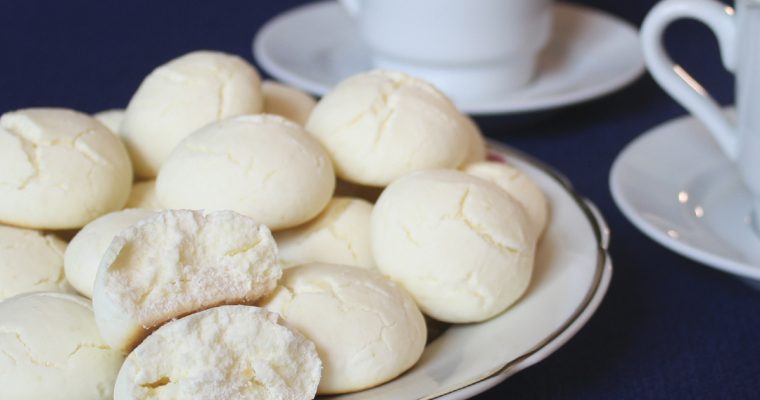 Sequilhos de Maizena (Corn Starch Cookies)